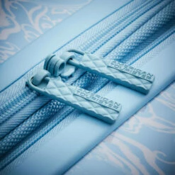 American Tourister Disney Cinderella 20" Spinner -LEXINGTON LUGGAGE Sales 1262937981 DisneyAA 20Spin 4 Zipper