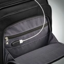 Samsonite Insignis Carry On Expandable Spinner -LEXINGTON LUGGAGE Sales 126988 1041 A612 USB