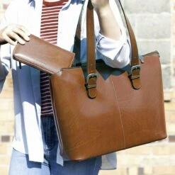 Jack Georges Milano Madison Avenue Business Tote 3902 -LEXINGTON LUGGAGE Sales 3902cognac lifestyle