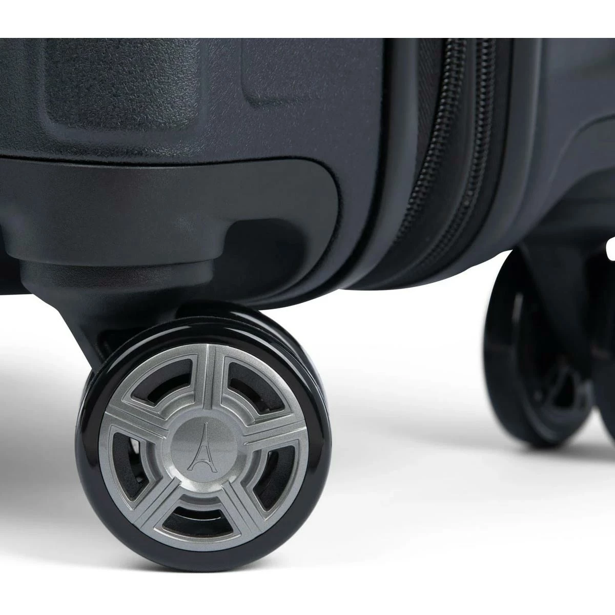 Travelpro Platinum Elite 21" Exp Hardside Carry On Spinner 18 Travelpro Platinum Elite 21" Exp Hardside Carry On Spinner - Image 16