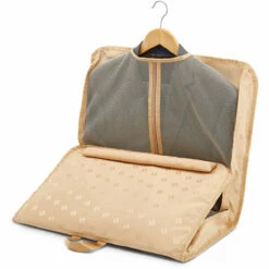 Hartmann Century Deluxe Hardside 24" Medium Journey Spinner -LEXINGTON LUGGAGE Sales CenturyDLX 1133 MDLG 3 Garment Sleeve