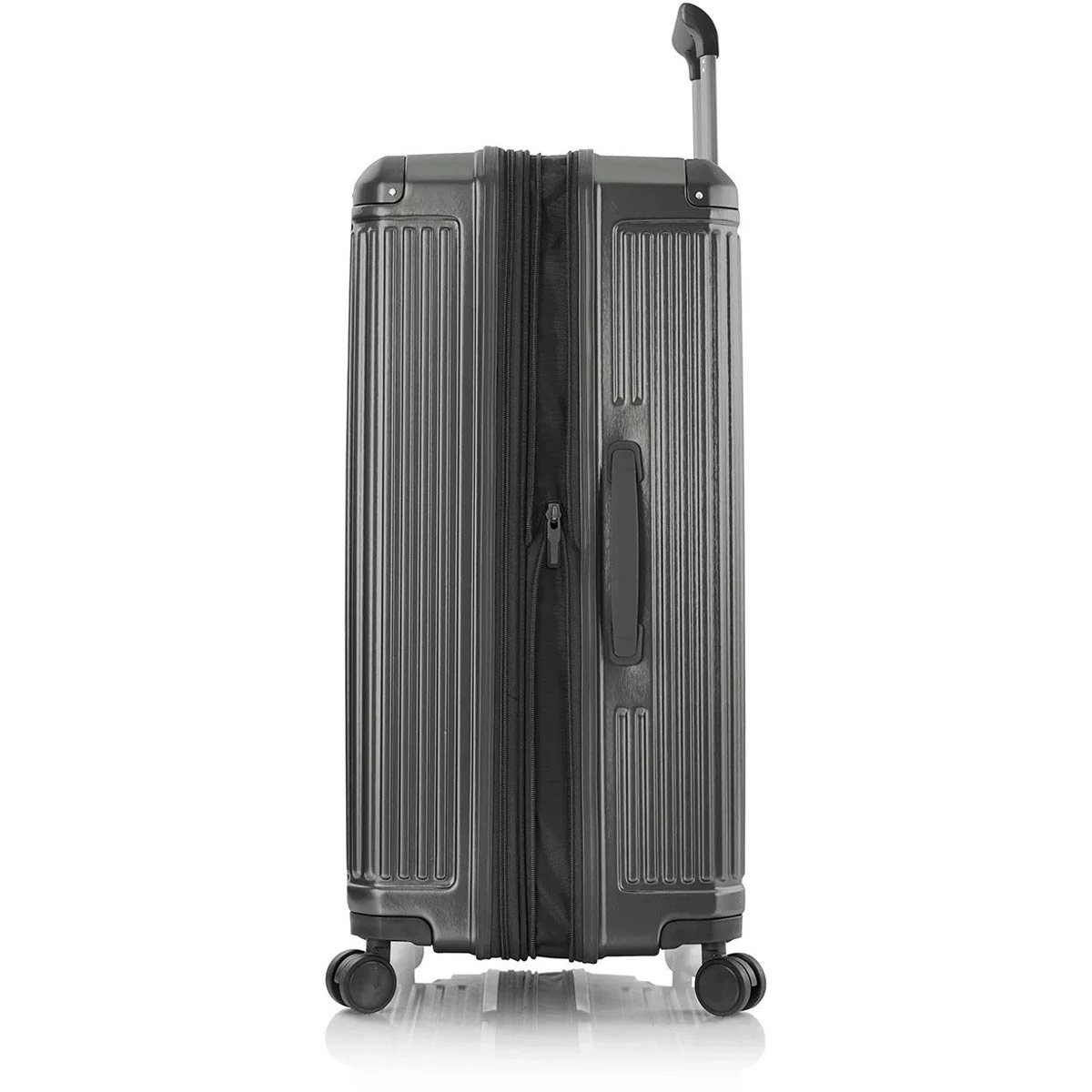 Heys EDGE 30" Expandable Spinner 11 Heys EDGE 30" Expandable Spinner - Image 9