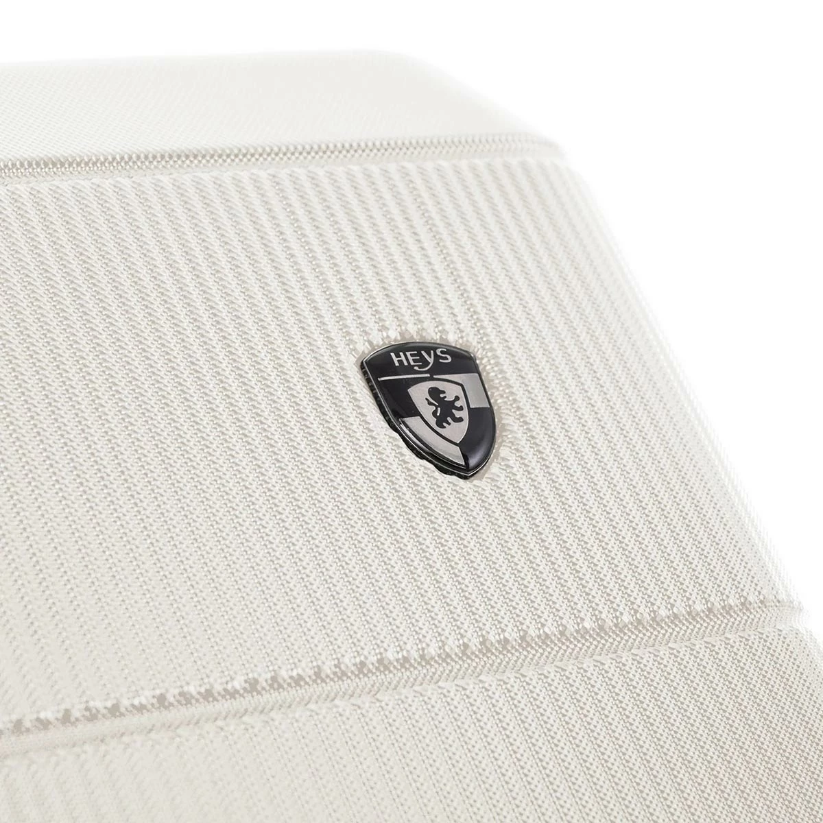 Heys NEO 26" Expandable Spinner 11 Heys NEO 26" Expandable Spinner - Image 9