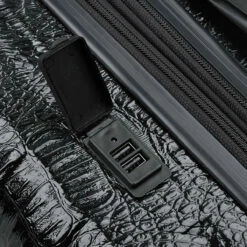 Luggage Tech Nile SMART LUGGAGE 20" Carry On Spinner -LEXINGTON LUGGAGE Sales The Nile Collection Black USB Port 1024x1024 2x defe0c25 d095 487e ae90 6c0da7ccb0b7